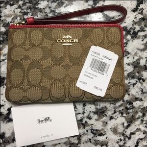LAST ONE‼️Coach NEW wristlet, brown/ red classic